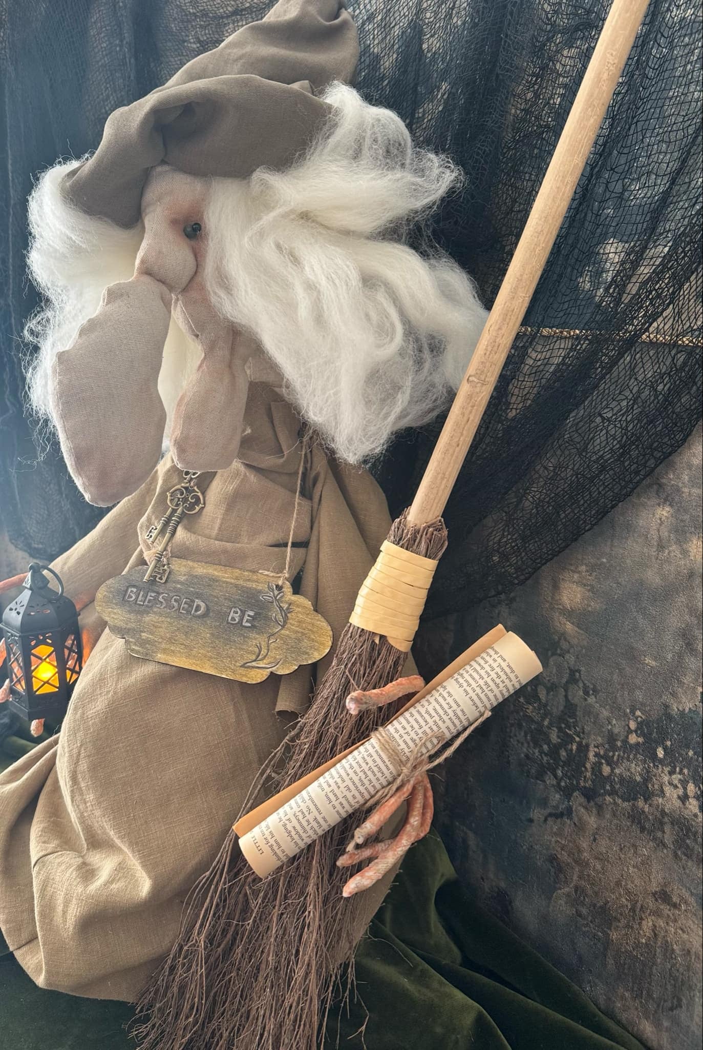 Luck Witch