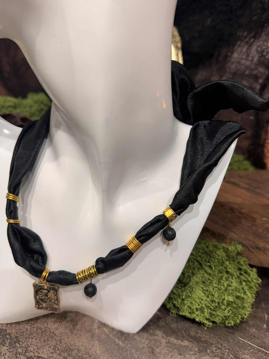 Silk necklace