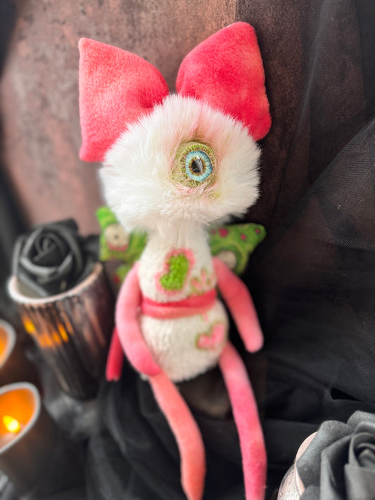 Sweetheart Creepy Cute Doll